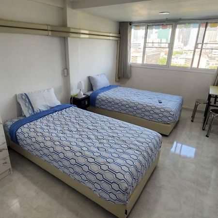 Apartment A4 Dindaeng Бангкок Экстерьер фото